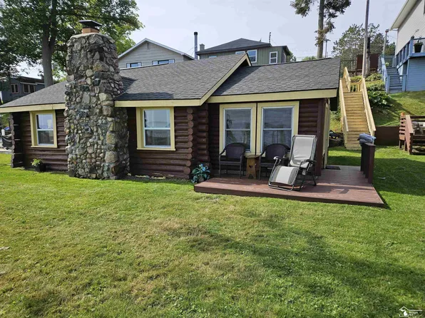 5380 W Houghton Lake Dr, Houghton Lake, MI 48629