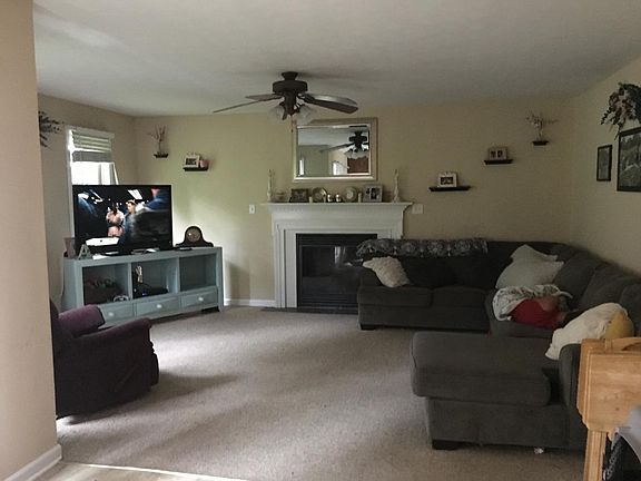 5th image of 1726 Cumberland Dr