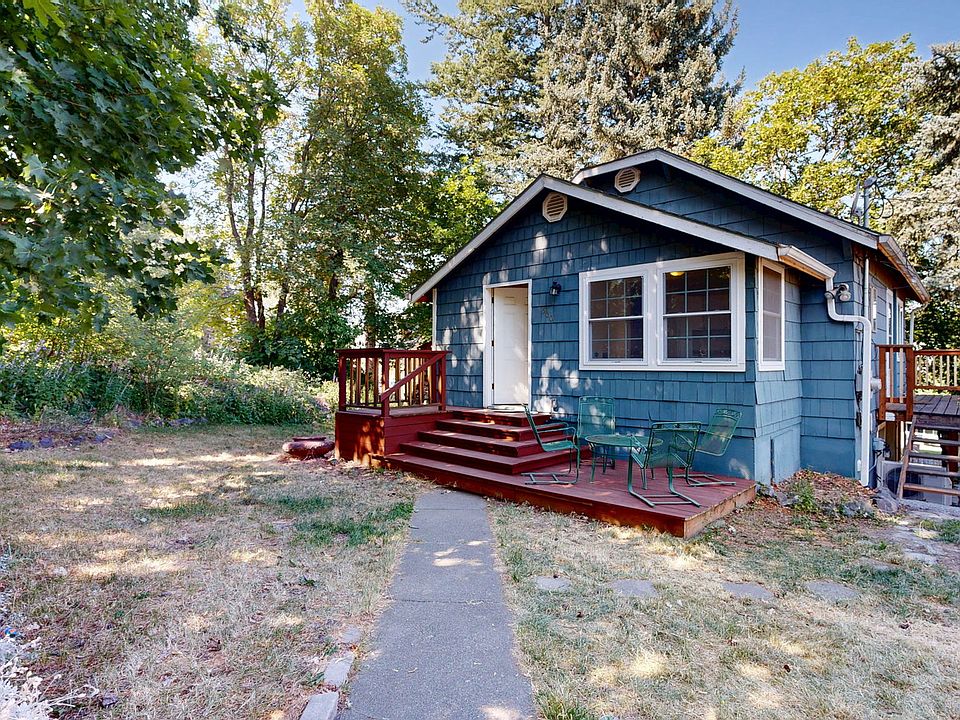 1st image of 560 SE Taylor St