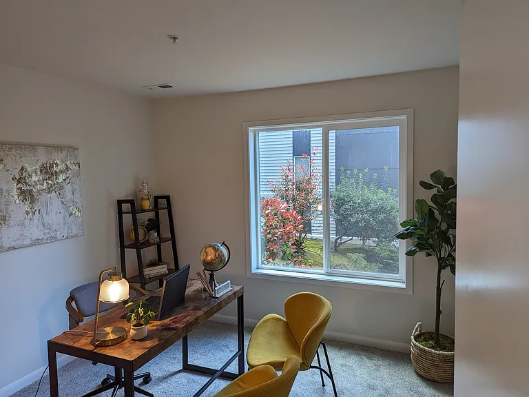 420 Bellevue Way SE #103 — Photo 7