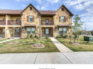 315 Deacon Dr W, College Station, TX 77845