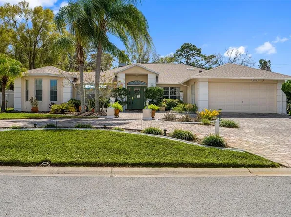 8528 Thrasher Ct, New Port Richey, FL 34654