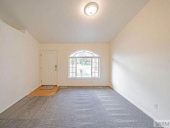 5th image of 1218 S Oakmeadow Cir