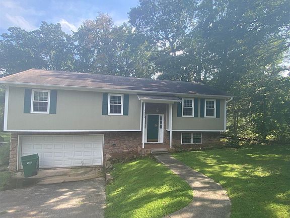 2nd image of 1205 Westridge Ln