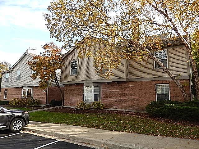 1st image of 129 White Oak Ct APT 3