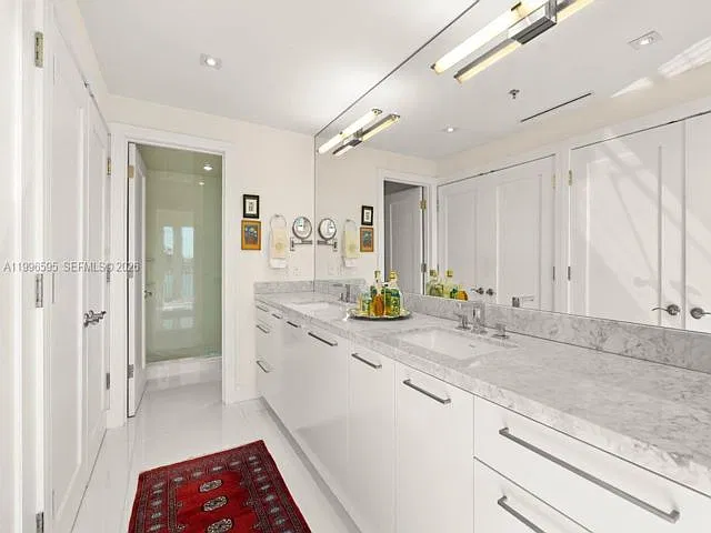 1000 Venetian Way #105 — Photo 10