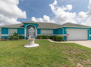 401 NW 9th Ter, Cape Coral, FL 33993