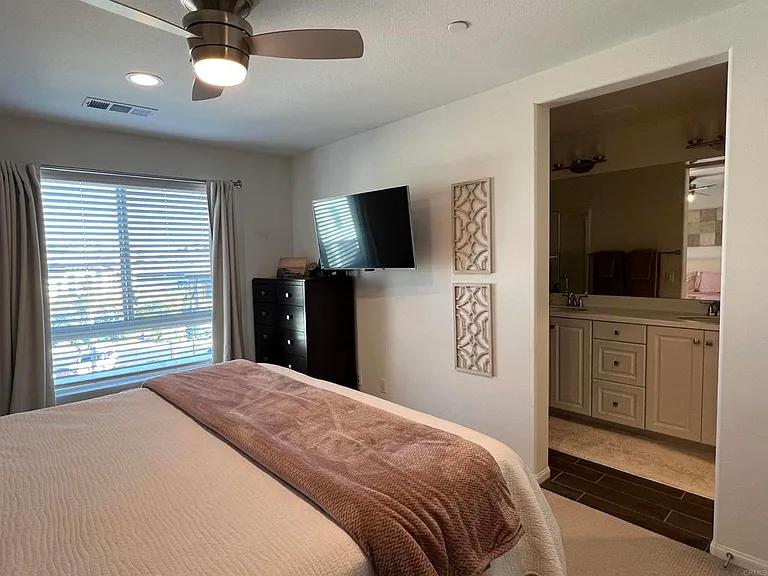 2332 Verano Way — Photo 11
