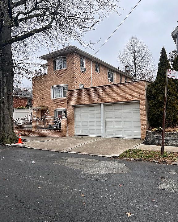 1st image of 8119 138th St