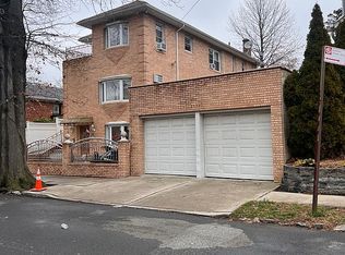 8119 138th St, Jamaica, NY 11435