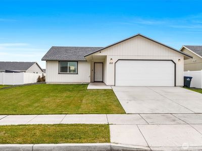 1313 W Polo Ridge Drive, Moses Lake, WA, 98837