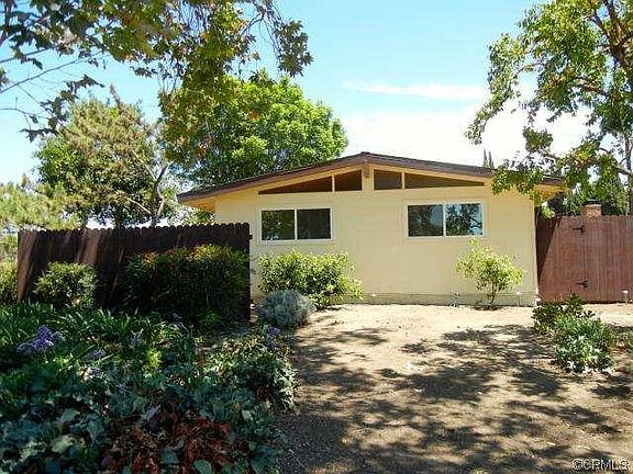 3rd image of 604 S Heathdale Ave