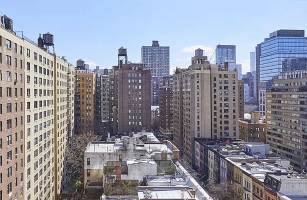 Rented by Brown Harris Stevens | media 27