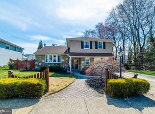 606 Kismet Rd, Philadelphia, PA 19115