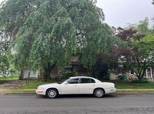 452 Harrison Ave, Hatboro, PA 19040