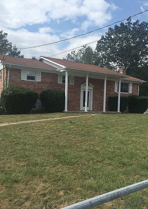 2nd image of 114 Peters Dr