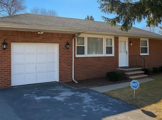 135 Ward Ave, Staten Island, NY 10304