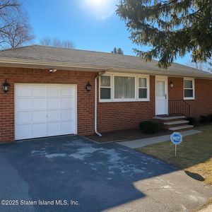 135 Ward Ave, Staten Island, NY, 10304