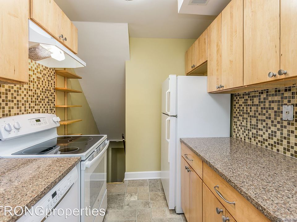 1st image of 4884 28th St S #A