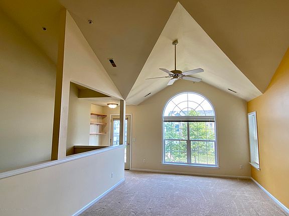 5th image of 629 Worthington Dr