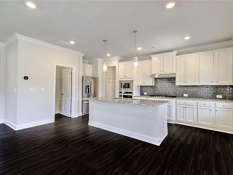 7107 Branch Creek Cv — Photo 20