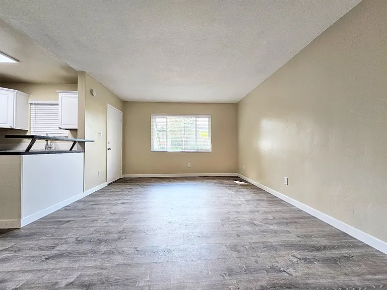 4390 Temecula St #3 — Photo 14