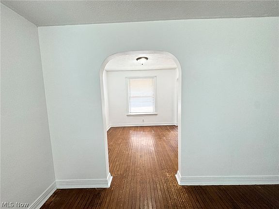 5th image of 419 N 14th St