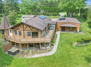 1373 W Mud Creek Rd, Oregon, IL 61061