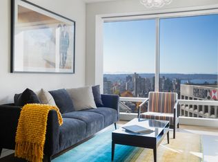 1151 Georgia St W #3003, Vancouver, BC V6E0B3