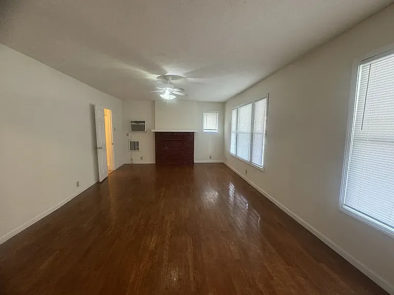 416 N Grant St — Photo 6