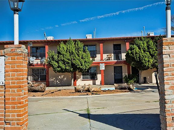 2nd image of 5236 Carousel Dr APT 12