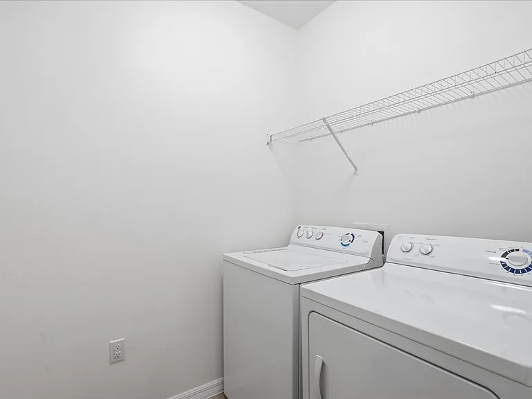 15769 High Bell Pl — Photo 42