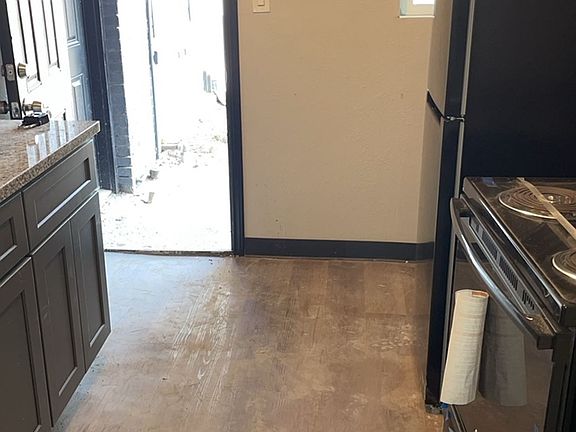 2nd image of 7210 Dahlia St #5.5