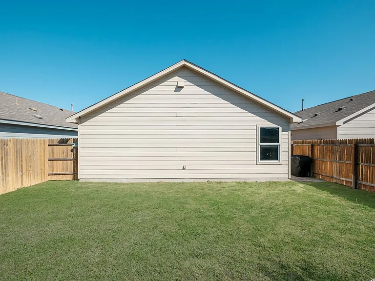 6422 Magee Run — Photo 18