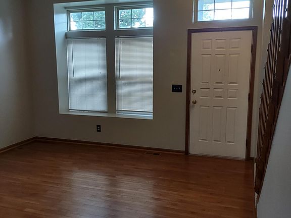 4th image of 8515 Ilex Dr