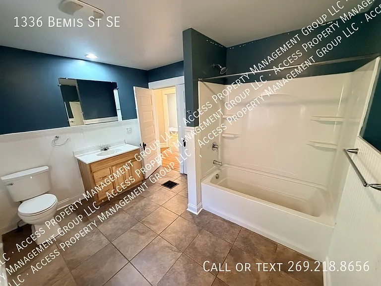1336 Bemis St SE — Photo 27