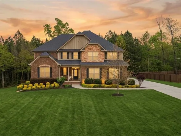 339 Oatgrass Dr, Grayson, GA 30017