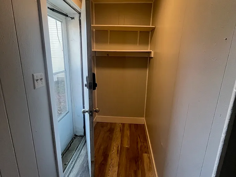 54 E Mechanic St #4 — Photo 7