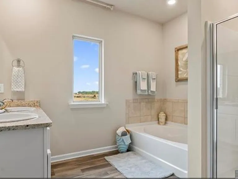 13622 Bellacosa Ave — Photo 9