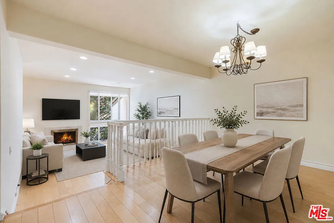 3 bed, 2.5 bath, 1963 sqft, $5,900 — Photo 4