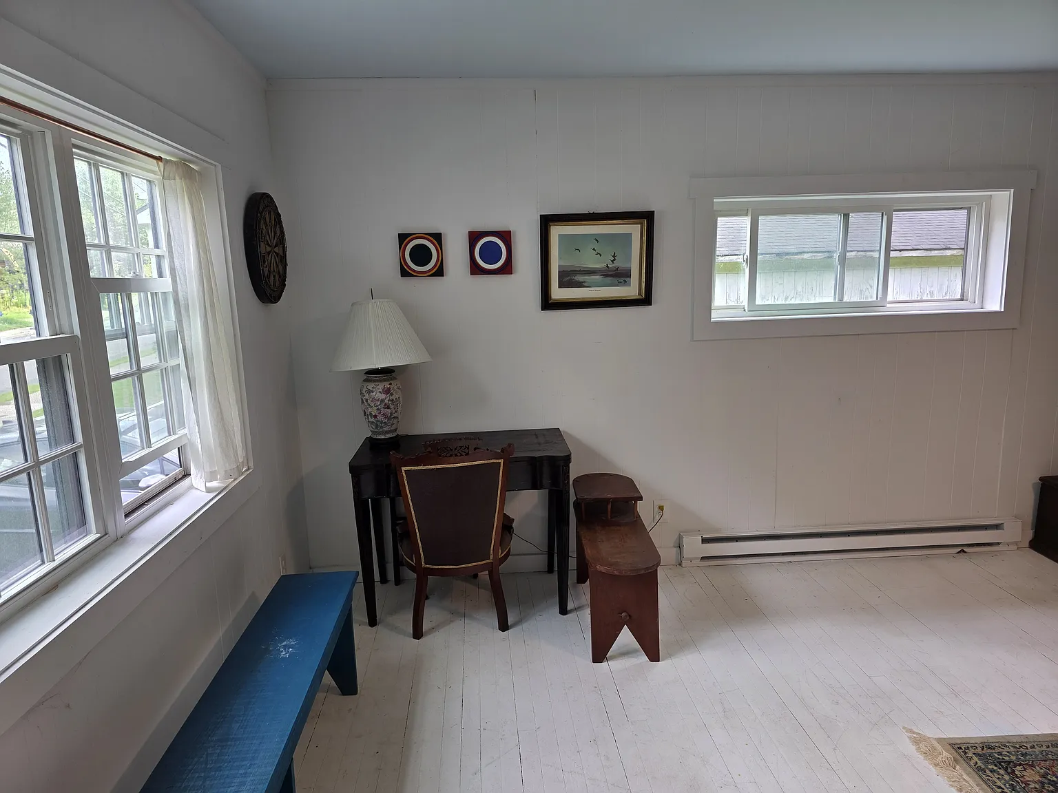 3 bed, 1.5 bath, 1800 sqft, $2,000 — Photo 1