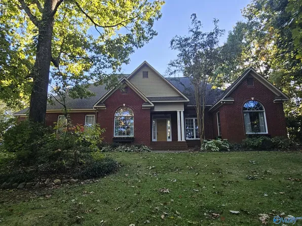 5634 Jackson Trl, Guntersville, AL 35976