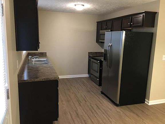 2nd image of 111 Manna Dr APT 1