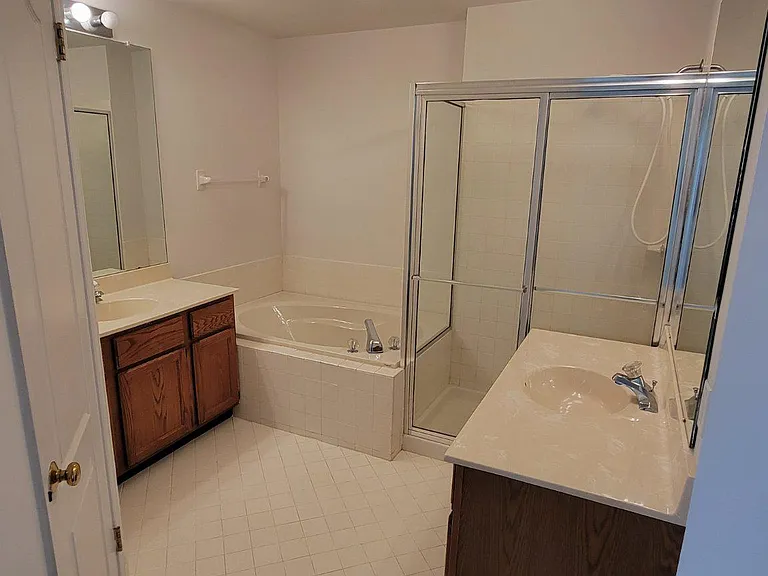 5603 Constitution Ct — Photo 20
