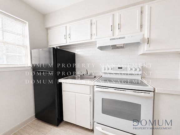 5th image of 6300 N 11th St APT 26