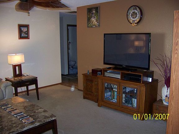 3rd image of 594 Seranade St