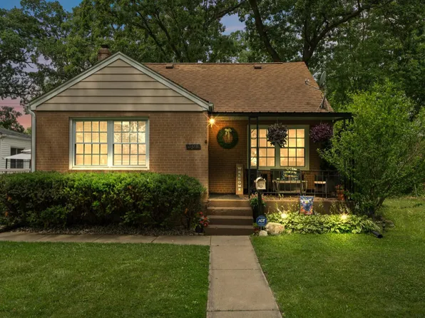 308 N California St, Hobart, IN 46342