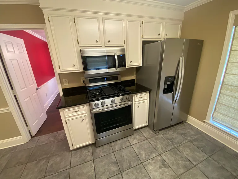 81 Sunline Dr — Photo 10