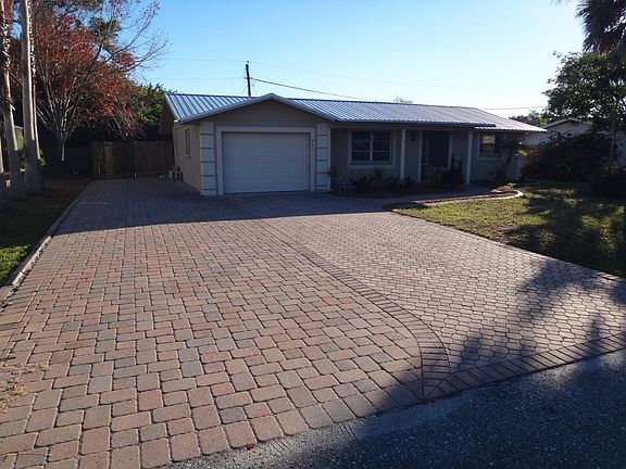 Large Paved driveway