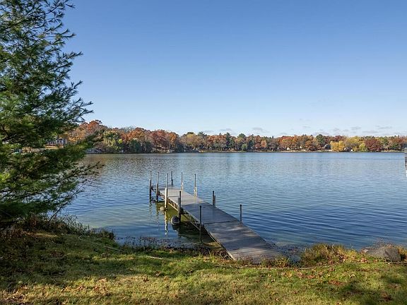 2nd image of 22532 E Martin Lake Dr NE